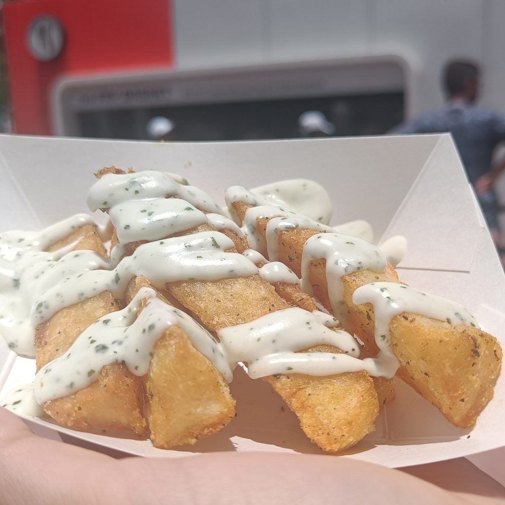 Food and Wine Festival en EPCOT 6 adobo yuca fries food and wine festival