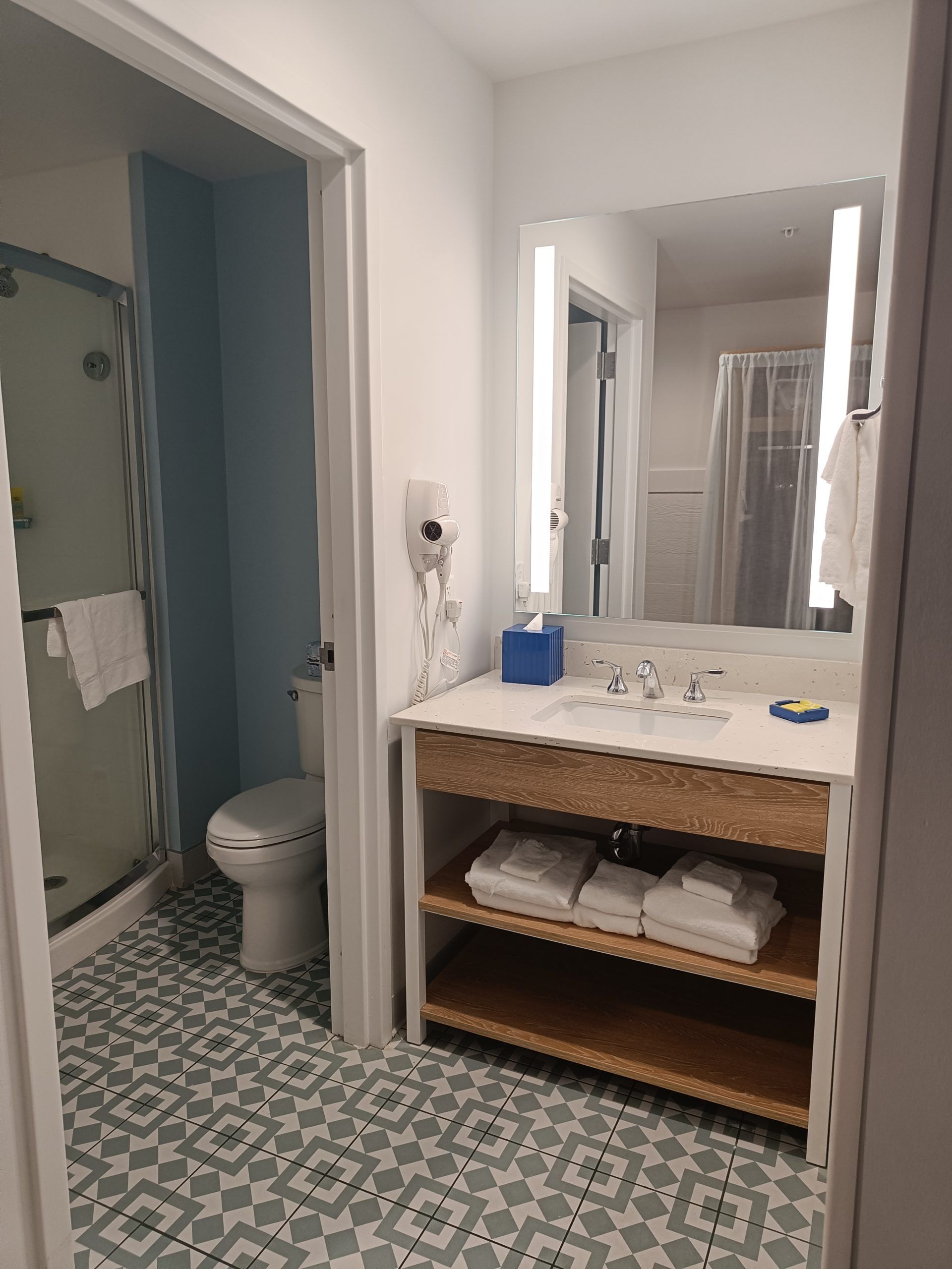nuestra-experiencia-en-endless-summer-resort-dockside-inn-and-suites