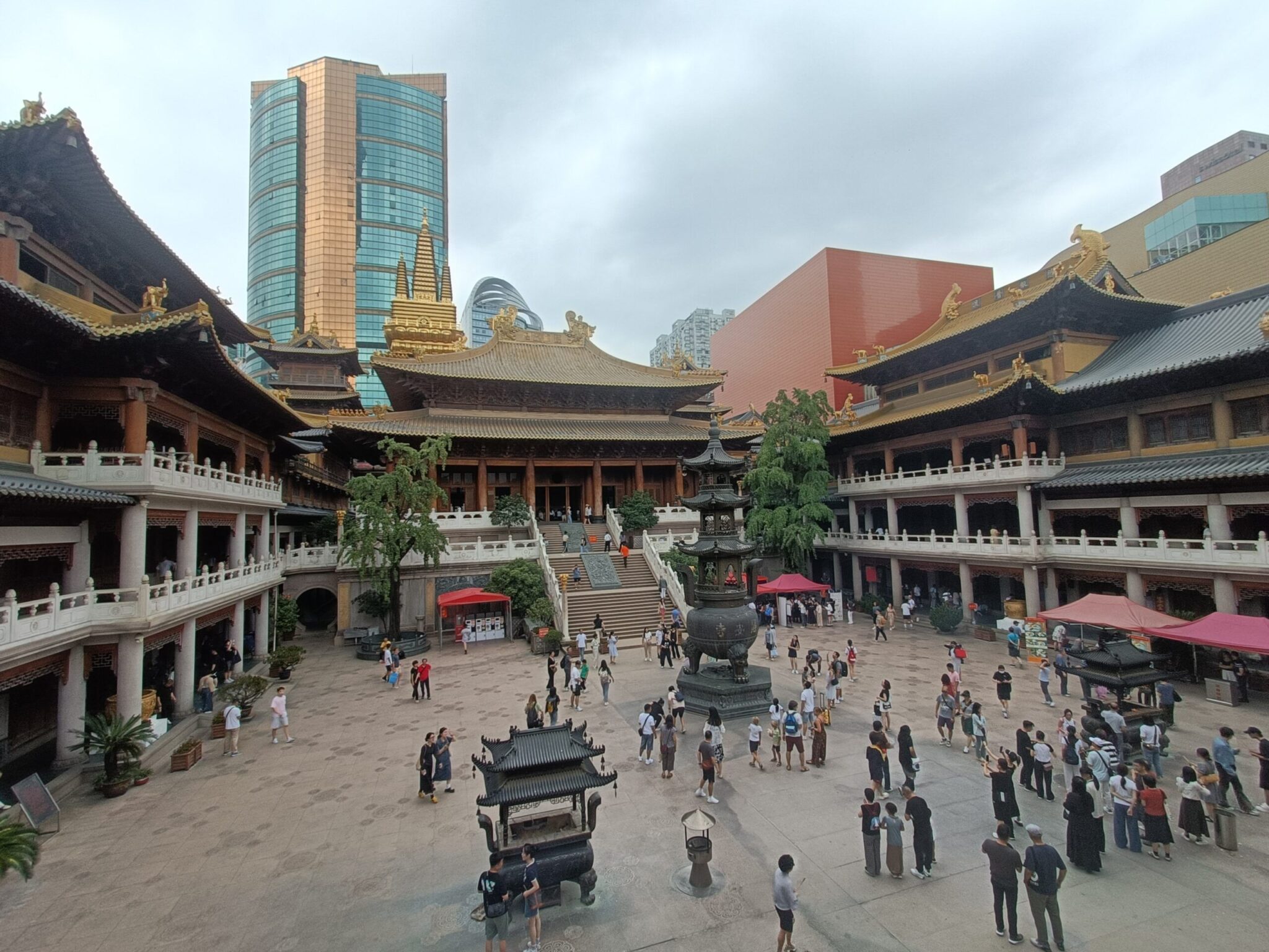 Itinerario por China en 21 días 14 Itinerario por china jing'an temple shanghai