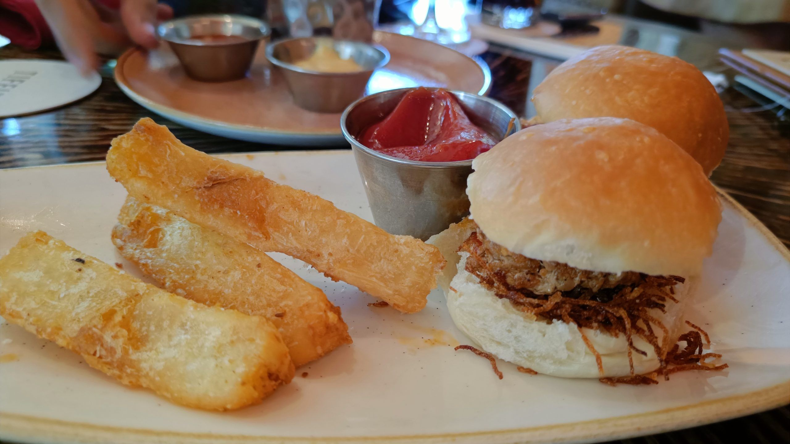 Nomad Lounge en Animal Kingdom 10 Nomad Lounge