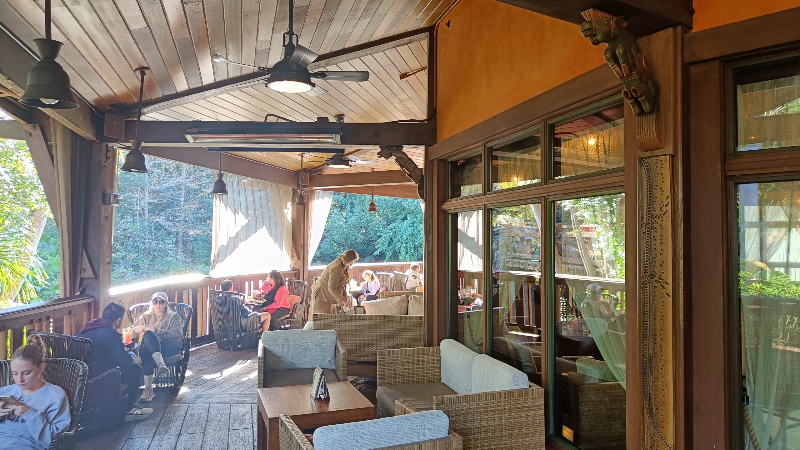 Nomad Lounge en Animal Kingdom 3 Nomad Lounge