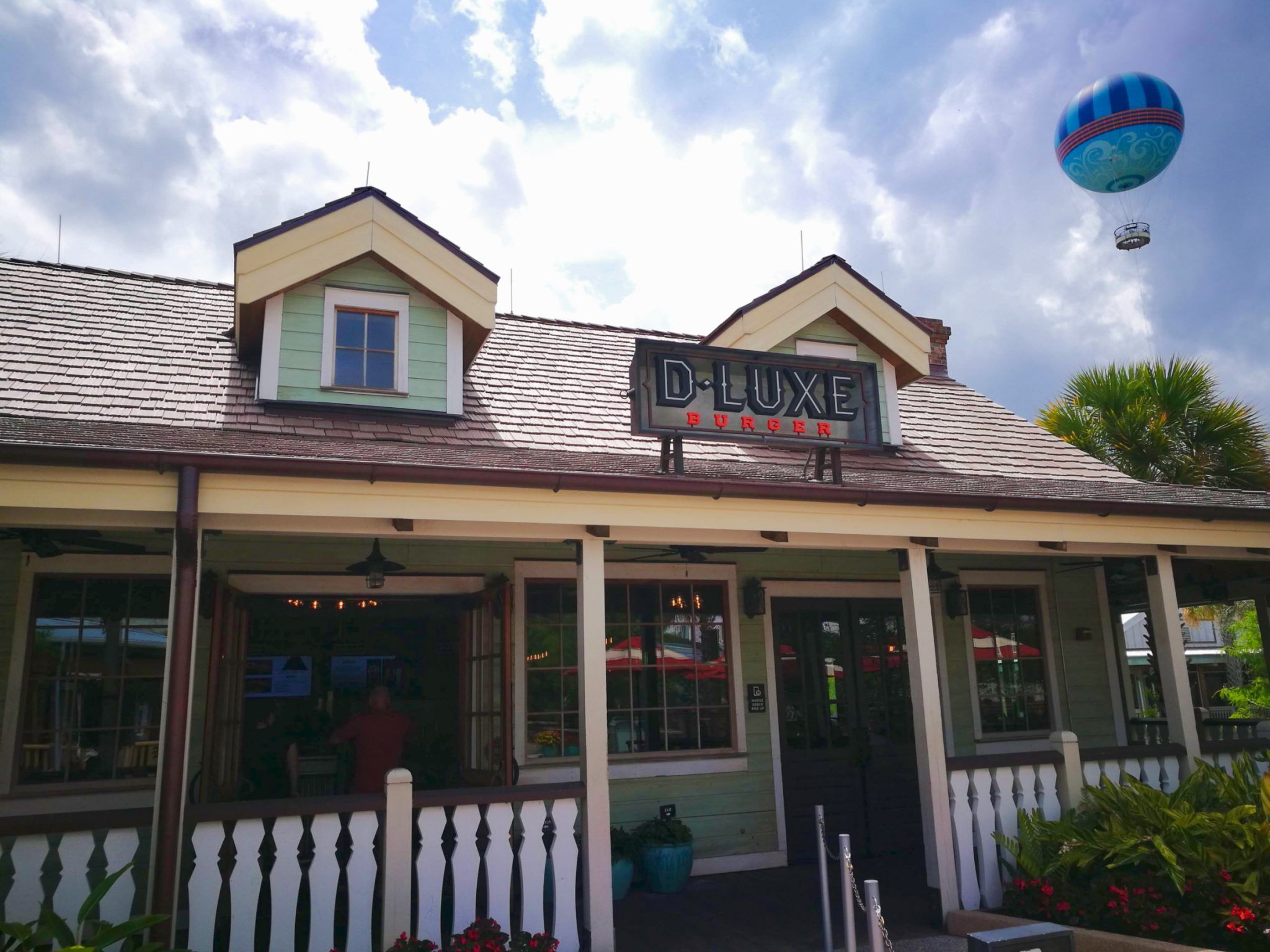 13 cosas que hacer en Disney Springs 7 d-luxe burger