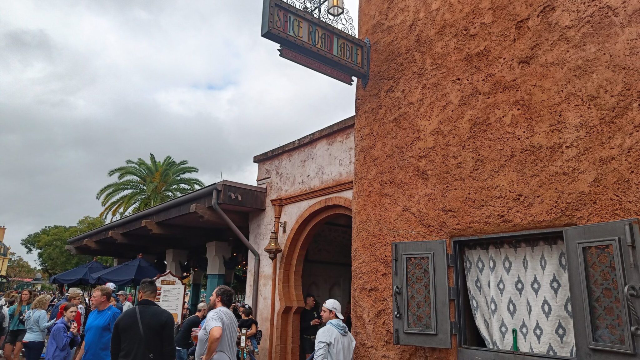 Spice Road Table: un viaje culinario a la orilla del lago en EPCOT 1 Spice Road Table
