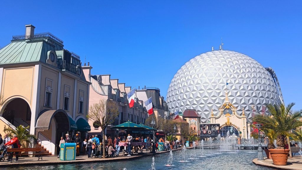 Viajar a la Selva Negra: Guía Completa de Preparativos y Consejos 9 Viajar a Europa Park