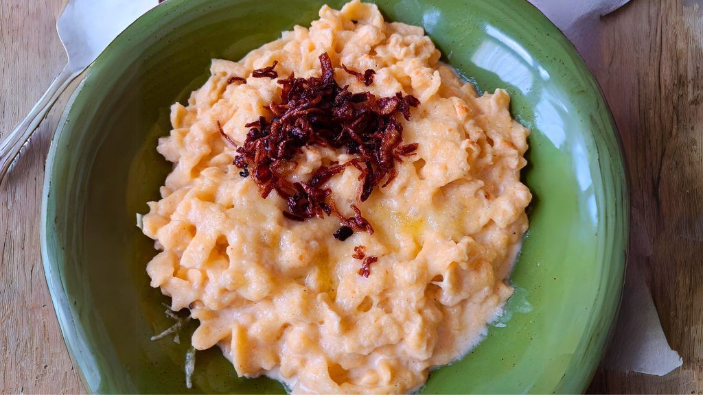 Comida típica de la Selva Negra: Un Viaje por los Sabores Tradicionales de Alemania 7 Käse Spätzle Comida Selva Negra